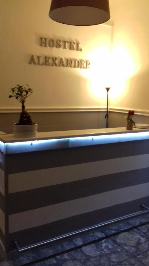 Alexander Hostel เนเปิลส์ ภายนอก รูปภาพ