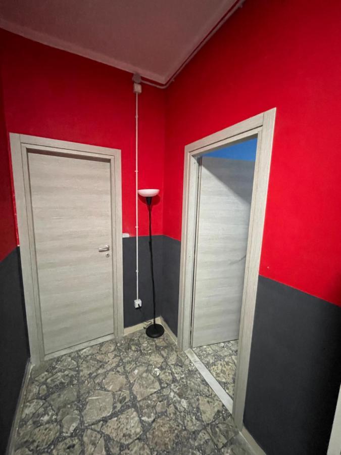 Alexander Hostel เนเปิลส์ ภายนอก รูปภาพ